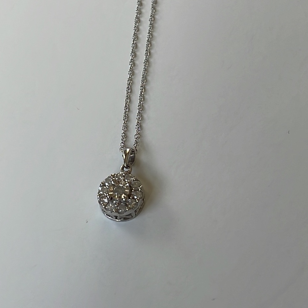NWT 1ct.tw Diamond Sterling Silver Necklace/Earrings - Picture 10 of 15